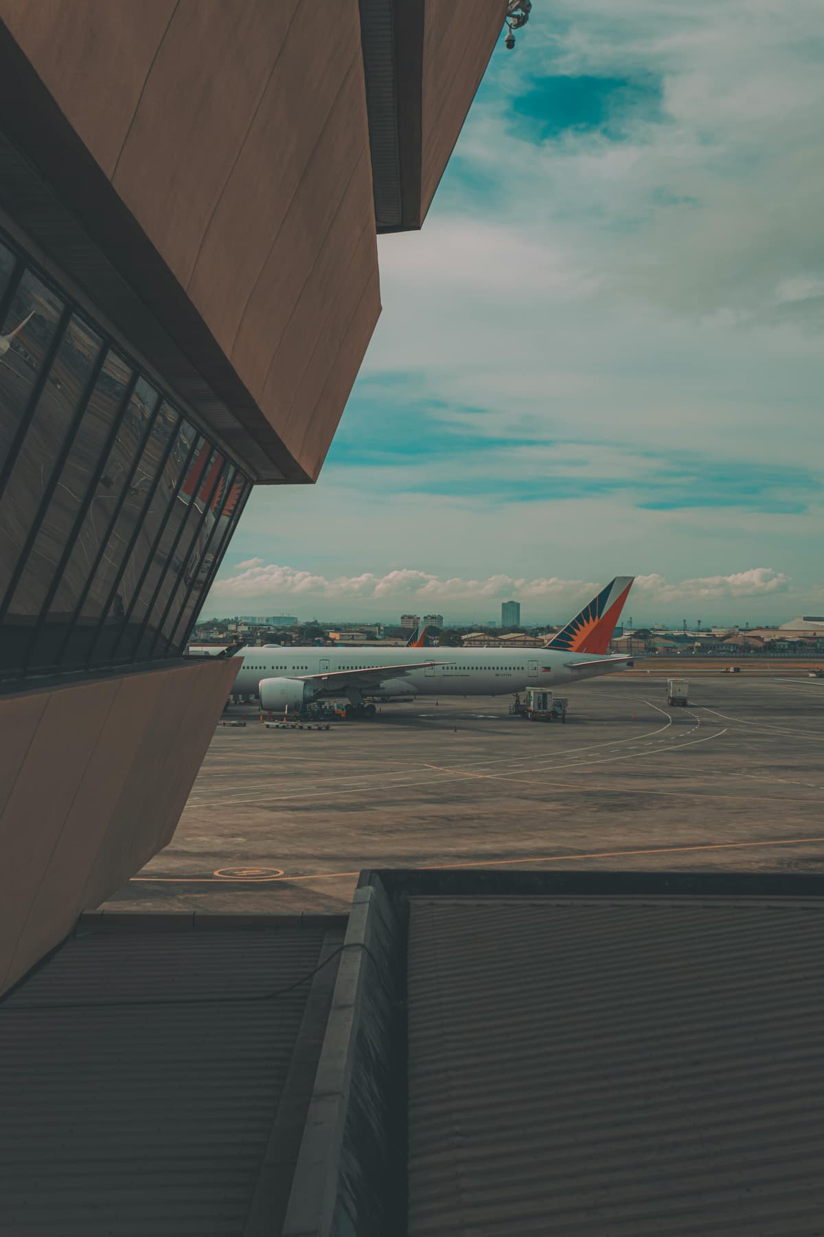 Global Logistics & Distribution